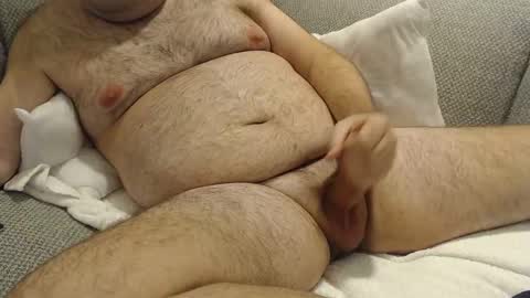 Snapshot of thebouncybear chatting on December 3, 2025, 4:16 pm thebouncybear online show from December 3, 2025, 4:16 pm