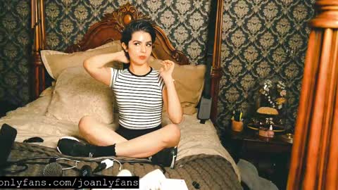 Snapshot of thecamwoman chatting on September 13, 2025, 11:59 pm Joan online show from September 13, 2025, 11:59 pm
