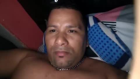 Snapshot of thecrow2042 chatting on January 8, 2025, 5:27 am Franck 2042 online show from January 8, 2025, 5:27 am