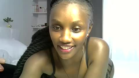 SWEET FREAKY DOLL online show from October 28, 2025, 9:35 am