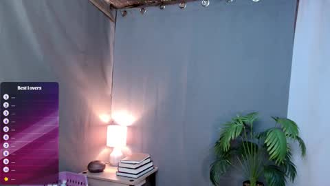 Lana But you can spell it backwards online show from October 13, 2025, 12:21 am