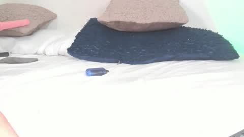 Thedol1 online show from January 3, 2025, 11:14 am