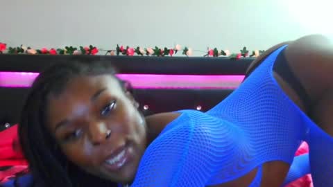 Snapshot of theebody chatting on September 28, 2025, 4:40 am theebody online show from September 28, 2025, 4:40 am