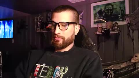 H online show from October 27, 2025, 7:07 pm