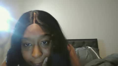 Snapshot of theeholycity chatting on November 4, 2025, 11:04 pm Magically Delicious online show from November 4, 2025, 11:04 pm