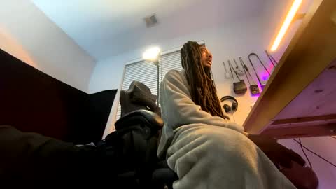 king capo thee online show from February 11, 2025, 11:54 pm