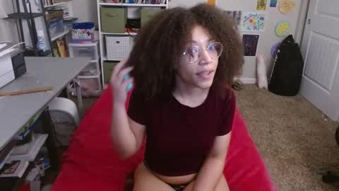 olly online show from November 6, 2025, 7:37 pm