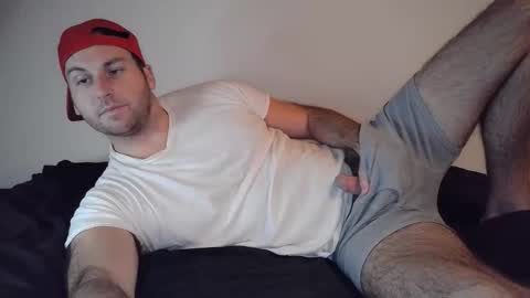 Theetwohander online show from November 21, 2025, 3:38 am