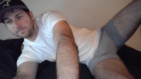 Theetwohander online show from February 17, 2026, 2:52 am