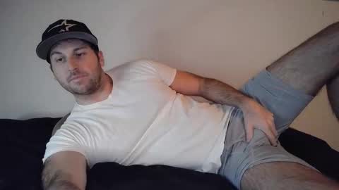 Theetwohander online show from February 22, 2026, 1:40 am