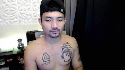 Jaycee online show from October 3, 2025, 1:02 am