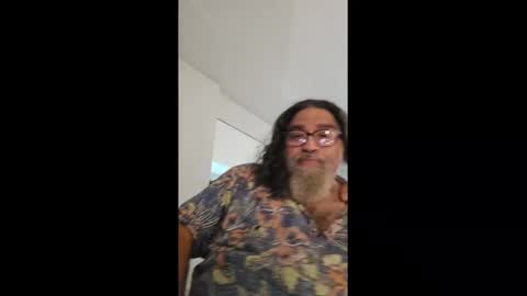 Snapshot of thefyrebug chatting on October 1, 2025, 3:56 am WyldePhyre online show from October 1, 2025, 3:56 am