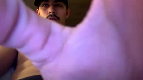 Snapshot of theglorious2002 chatting on October 10, 2025, 3:38 am theglorious2002 online show from October 10, 2025, 3:38 am