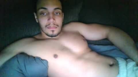 Snapshot of thegodbill4000 chatting on February 14, 2025, 3:43 am Thegodbill4000 online show from February 14, 2025, 3:43 am