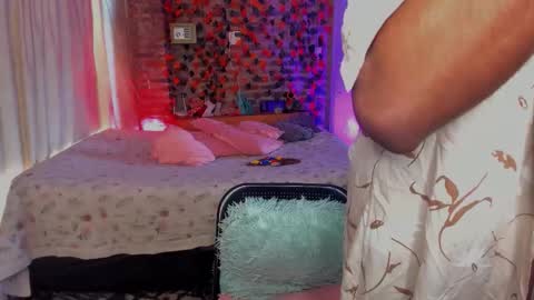 Goldie online show from December 18, 2025, 4:57 pm