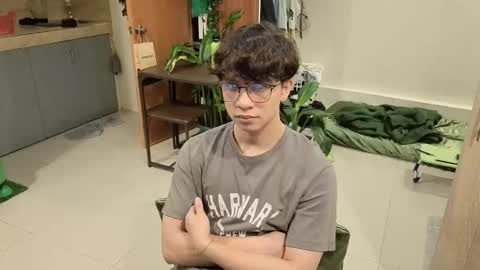 Green online show from February 28, 2026, 8:21 pm