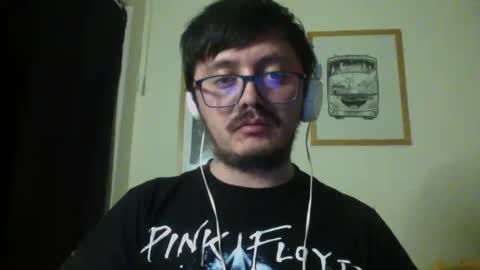 Snapshot of theguitarmistery chatting on October 1, 2025, 5:02 am theguitarmistery online show from October 1, 2025, 5:02 am