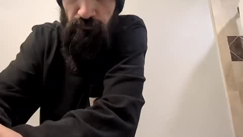 Snapshot of theh4iryfi5h chatting on February 25, 2026, 12:31 am theh4iryfi5h online show from February 25, 2026, 12:31 am