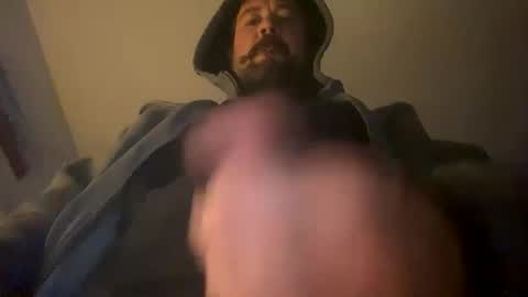 Snapshot of thehandyman951 chatting on February 19, 2025, 2:23 pm thehandyman951 online show from February 19, 2025, 2:23 pm