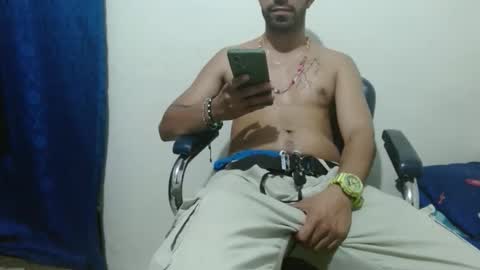 thehousedog online show from December 19, 2025, 9:05 am