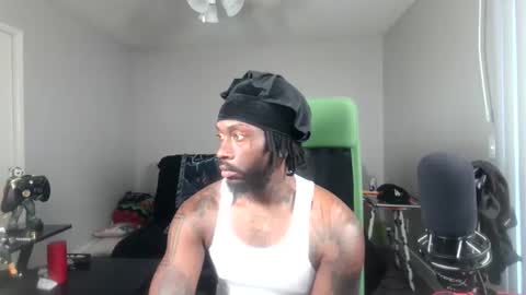 IXMCOUPLE444 online show from June 6, 2026, 12:38 am