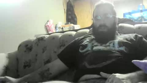 Iron online show from December 15, 2025, 12:37 am