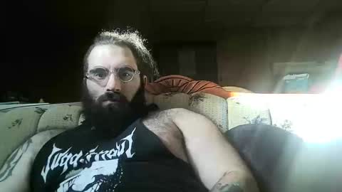 Iron online show from April 27, 2026, 8:51 pm