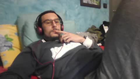 Snapshot of theitalianx95x chatting on December 5, 2024, 9:28 pm theitalianx95x online show from December 5, 2024, 9:28 pm