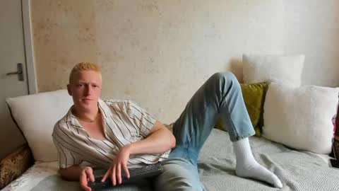 thejacob_d online show from April 22, 2026, 11:12 am