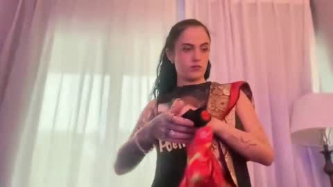 thejennataylor online show from July 5, 2026, 9:44 pm