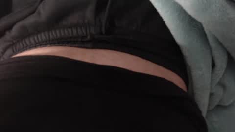 Liam online show from September 14, 2025, 4:06 pm