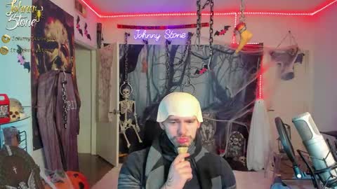 Johnny Stone online show from October 29, 2025, 12:13 am