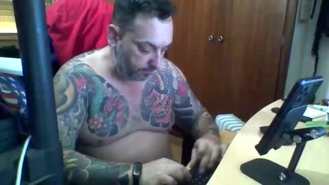 Snapshot of thekier chatting on December 30, 2024, 1:58 pm thekier online show from December 30, 2024, 1:58 pm