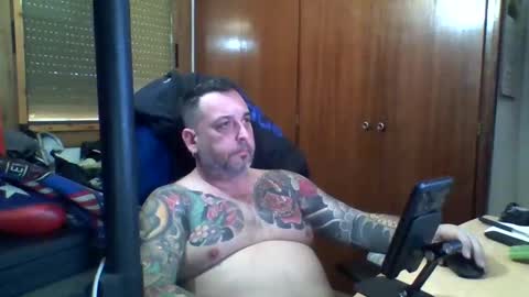 Snapshot of thekier chatting on February 7, 2025, 3:30 pm thekier online show from February 7, 2025, 3:30 pm