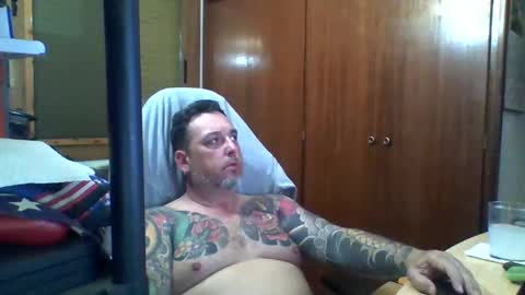 Snapshot of thekier chatting on March 8, 2025, 6:47 pm thekier online show from March 8, 2025, 6:47 pm