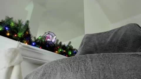 KinkSide online show from December 3, 2024, 10:29 pm