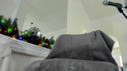 KinkSide online show from December 7, 2024, 4:03 pm