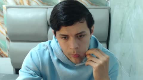 Snapshot of theknight_ken chatting on September 22, 2025, 1:24 pm Ken online show from September 22, 2025, 1:24 pm