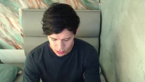 Snapshot of theknight_ken chatting on September 25, 2025, 11:25 am Ken online show from September 25, 2025, 11:25 am