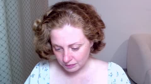 Snapshot of theladysblush chatting on September 29, 2025, 4:45 pm Ella online show from September 29, 2025, 4:45 pm