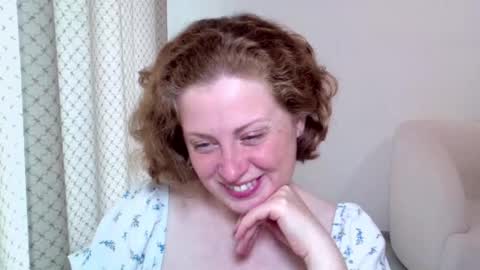 Snapshot of theladysblush chatting on October 10, 2025, 8:02 am Ella online show from October 10, 2025, 8:02 am