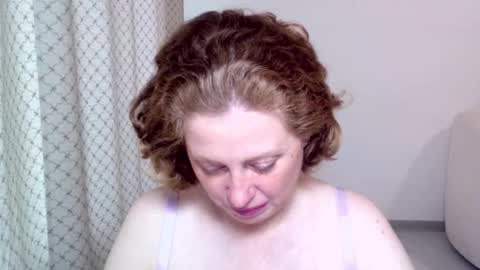 Snapshot of theladysblush chatting on October 22, 2025, 8:47 am Ella online show from October 22, 2025, 8:47 am