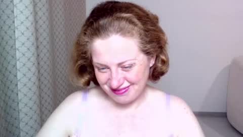 Snapshot of theladysblush chatting on November 2, 2025, 9:50 pm Ella online show from November 2, 2025, 9:50 pm