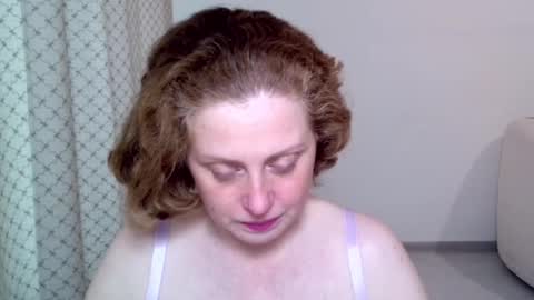 Snapshot of theladysblush chatting on November 7, 2025, 7:08 am Ella online show from November 7, 2025, 7:08 am