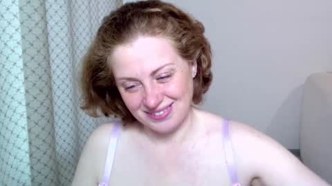 Ella online show from November 20, 2025, 9:09 am