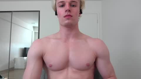 Snapshot of thelevimeyers chatting on July 10, 2026, 12:48 am thelevimeyers online show from July 10, 2026, 12:48 am