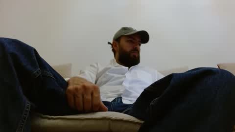 Snapshot of themonarchgoat chatting on October 27, 2025, 8:24 pm TheMonarchGoat online show from October 27, 2025, 8:24 pm