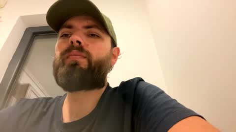 Snapshot of themonarchgoat chatting on October 30, 2025, 9:26 pm TheMonarchGoat online show from October 30, 2025, 9:26 pm