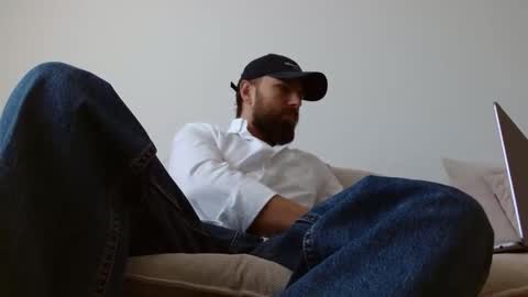 TheMonarchGoat online show from March 15, 2026, 11:49 am