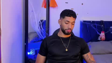 Theo Sky online show from October 22, 2025, 3:45 pm